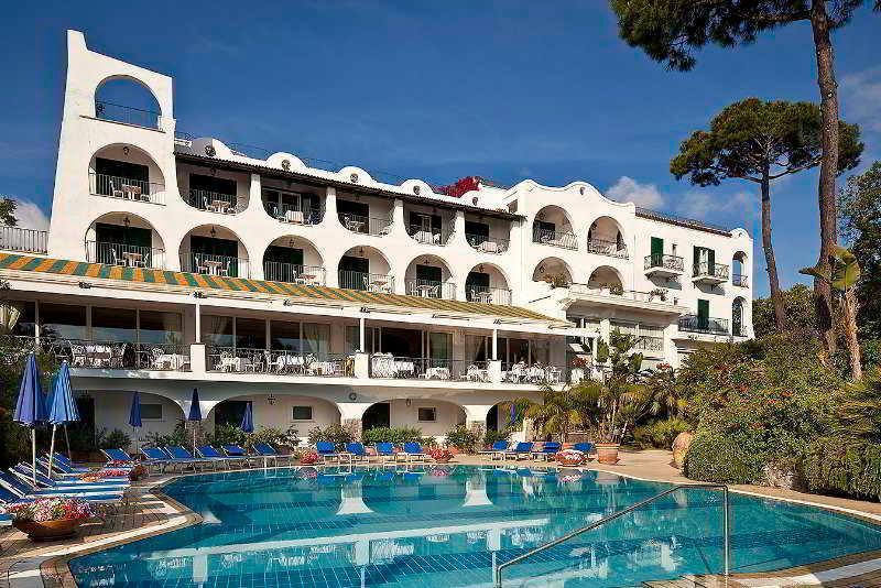 Excelsior Belvedere & Hotel