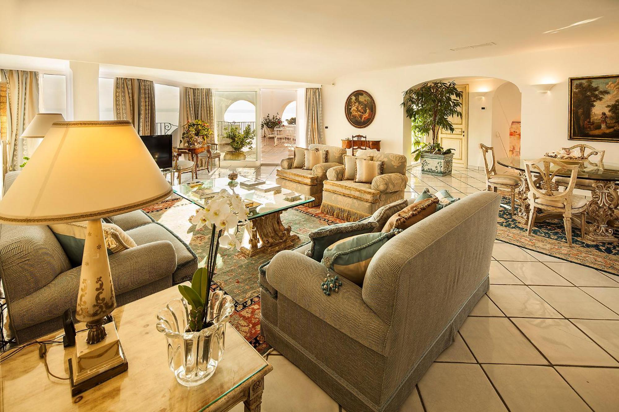 Excelsior Belvedere & 5* Ísquia
